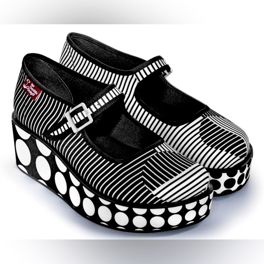 Hot chocolate shoes